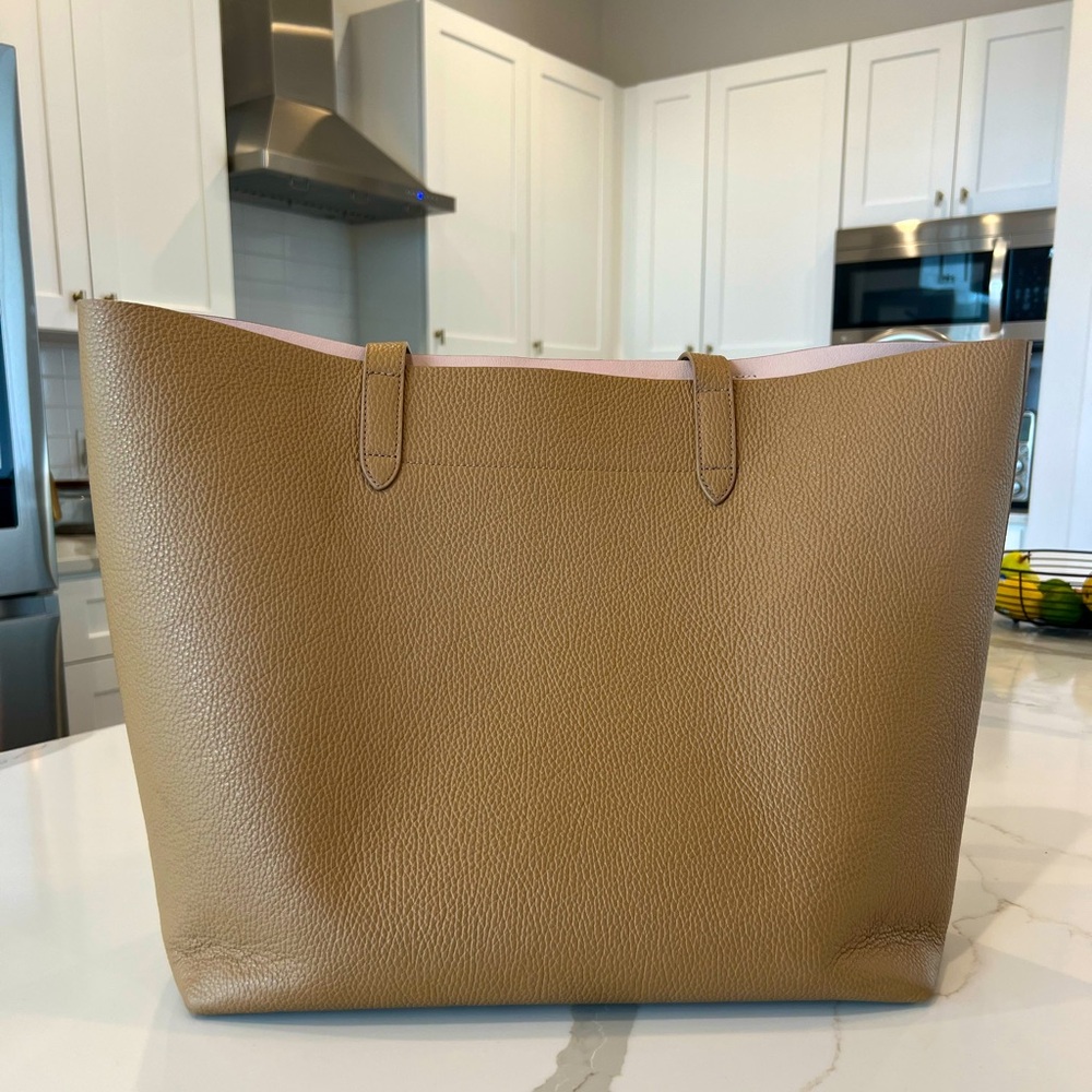 Cuyana Classic Structured Tote